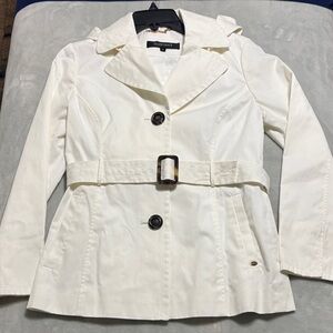 NWOT Ellen Tracy White Rain Jacket